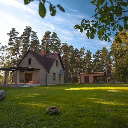 Villa Brivdienu Maja Sauleskrasti Mērsrags Exterior foto